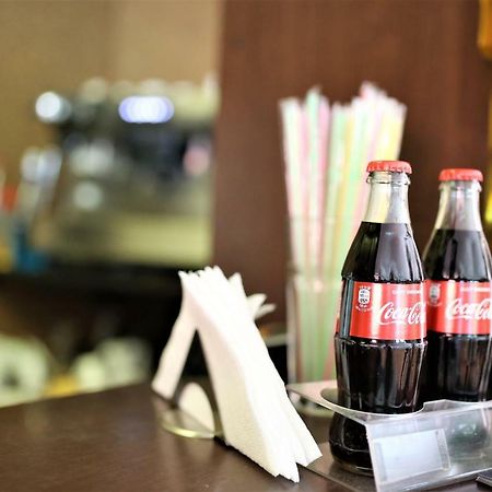 Pensiunea Taka Orsova Bagian luar foto