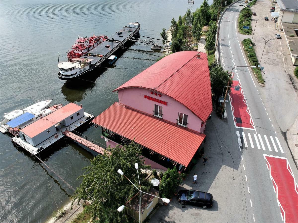 Pensiunea Taka Orsova Bagian luar foto